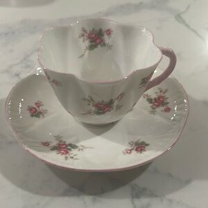 Shelley Fine Bone China teacup and saucer. Bridal Rose pattern